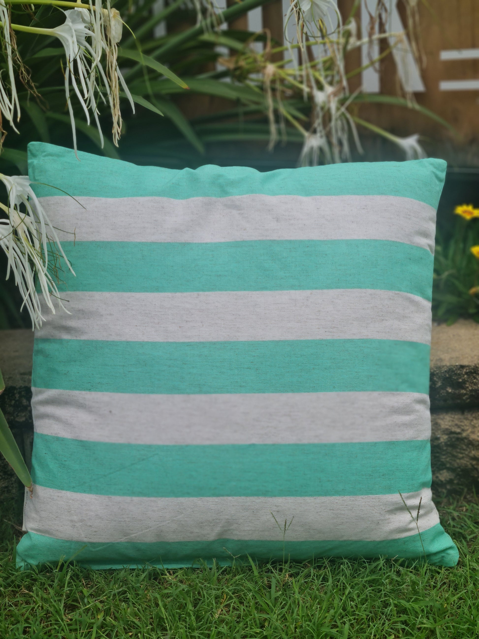 Luxe Palm Cushion - Coastalfunk